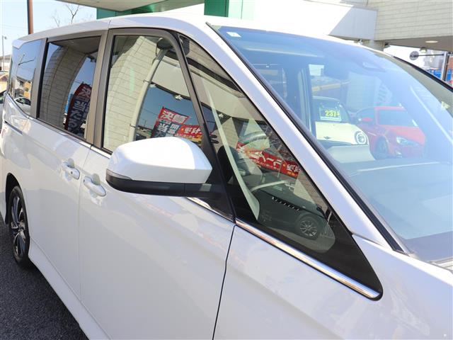 トヨタ ヴォクシー １．８ ハイブリッド Ｓ－Ｚ R5年 (関東) 99