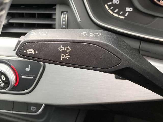 アウディ Ａ５　スポーツバック ２．０ ＴＦＳＩ クワトロ スポーツ Ｓラインパッケージ ４ＷＤ H30年 (東北) 99