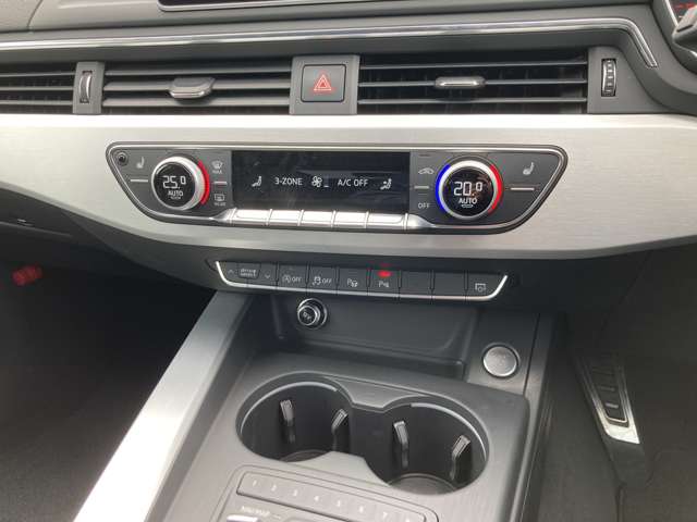 アウディ Ａ５　スポーツバック ２．０ ＴＦＳＩ クワトロ スポーツ Ｓラインパッケージ ４ＷＤ H30年 (東北) 99