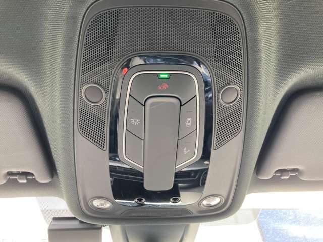 アウディ Ａ５　スポーツバック ２．０ ＴＦＳＩ クワトロ スポーツ Ｓラインパッケージ ４ＷＤ H30年 (東北) 99