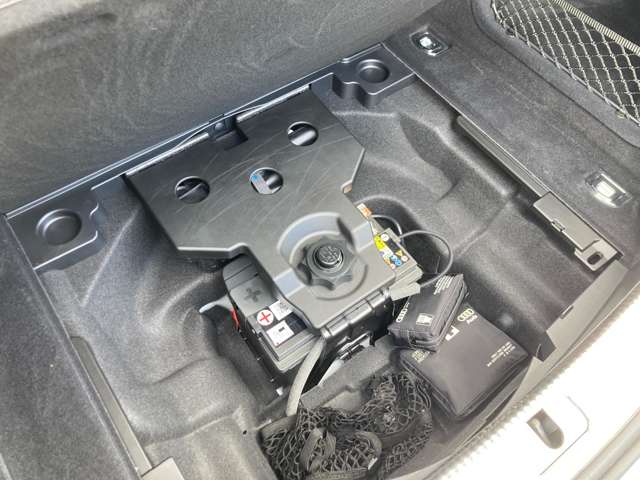 アウディ Ａ５　スポーツバック ２．０ ＴＦＳＩ クワトロ スポーツ Ｓラインパッケージ ４ＷＤ H30年 (東北) 99