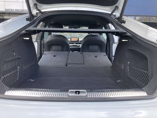 アウディ Ａ５　スポーツバック ２．０ ＴＦＳＩ クワトロ スポーツ Ｓラインパッケージ ４ＷＤ H30年 (東北) 99