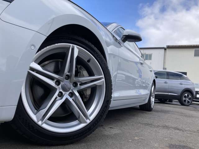 アウディ Ａ５　スポーツバック ２．０ ＴＦＳＩ クワトロ スポーツ Ｓラインパッケージ ４ＷＤ H30年 (東北) 99
