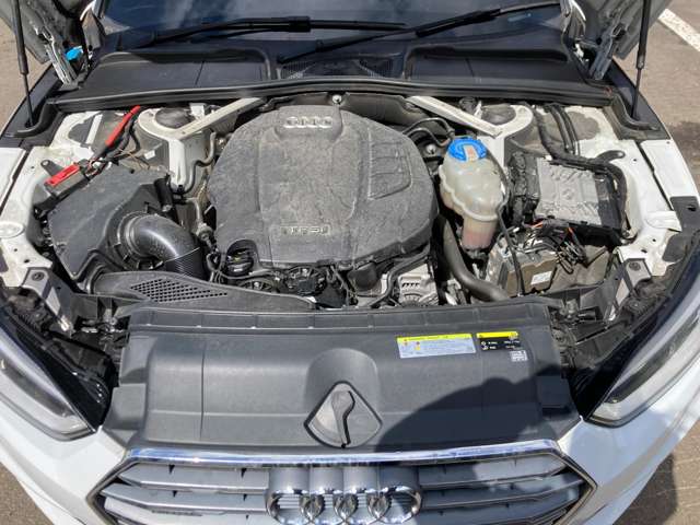 アウディ Ａ５　スポーツバック ２．０ ＴＦＳＩ クワトロ スポーツ Ｓラインパッケージ ４ＷＤ H30年 (東北) 99