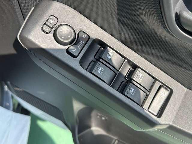 ダイハツ タフト ６６０ Ｘ R6年 (東海) 99