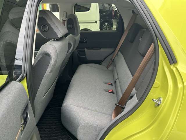 ホンダ Ｈｏｎｄａ　ｅ ベースモデル R2年 (東海) 99