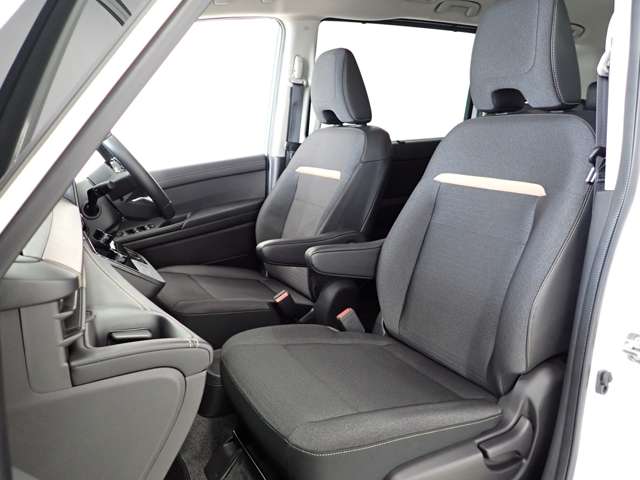 日産 セレナ １．４ Ｅ－ＰＯＷＥＲ ハイウェイスターＶ R5年 (関東) 99