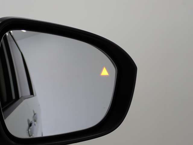 日産 セレナ １．４ Ｅ－ＰＯＷＥＲ ハイウェイスターＶ R5年 (関東) 99