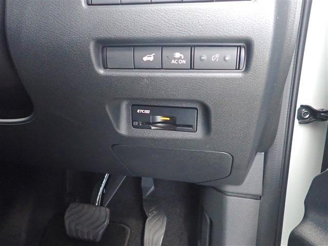 日産 エクストレイル １．５ Ｘ Ｅ－４ＯＲＣＥ ４ＷＤ R5年 (関東) 99