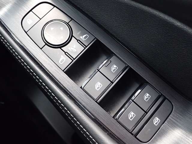 日産 エクストレイル １．５ Ｘ Ｅ－４ＯＲＣＥ ４ＷＤ R5年 (関東) 99