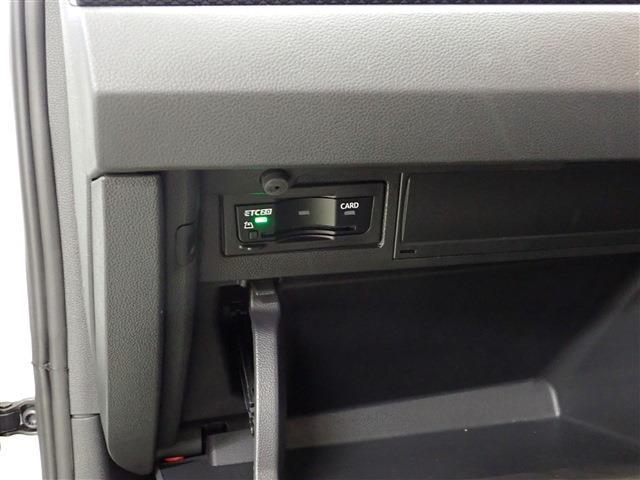 フォルクスワーゲン ポロ ＴＳＩ　アクティブ R4年 (関東) 99