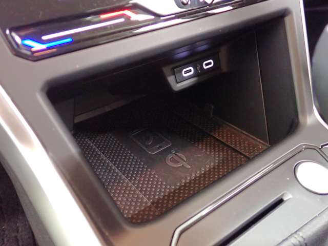 フォルクスワーゲン ポロ ＴＳＩ　アクティブ R4年 (関東) 99