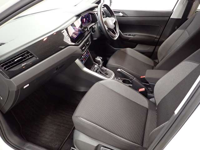 フォルクスワーゲン ポロ ＴＳＩ　アクティブ R4年 (関東) 99