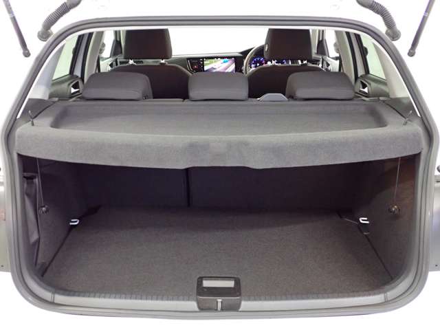 フォルクスワーゲン ポロ ＴＳＩ　アクティブ R4年 (関東) 99