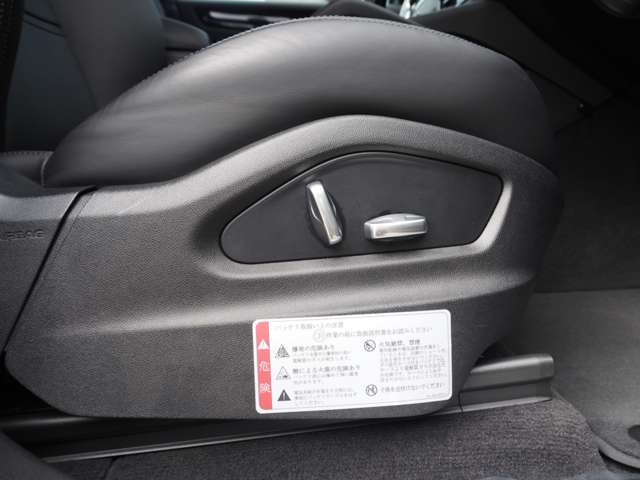 ポルシェ カイエン ハイブリッド Ｅハイブリッド ティプトロニックＳ ４ＷＤ R2年 (近畿) 99