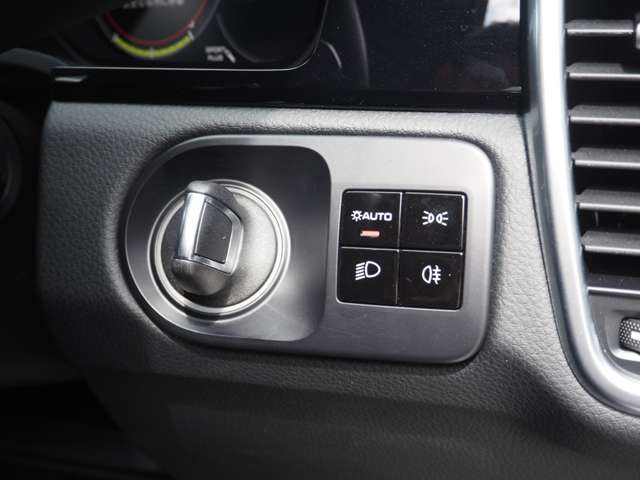 ポルシェ カイエン ハイブリッド Ｅハイブリッド ティプトロニックＳ ４ＷＤ R2年 (近畿) 99