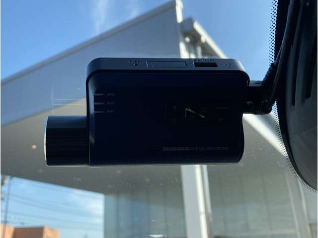 ボルボ ＸＣ４０ Ｂ４ ＡＷＤ モメンタム ４ＷＤ R3年 (関東) 99