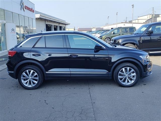 フォルクスワーゲン Ｔ－ＲＯＣ ＴＤＩ スタイル デザイン パッケージ ディーゼルターボ R2年 (東北) 99