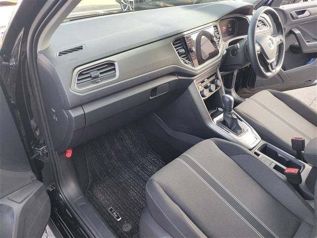 フォルクスワーゲン Ｔ－ＲＯＣ ＴＤＩ スタイル デザイン パッケージ ディーゼルターボ R2年 (東北) 99
