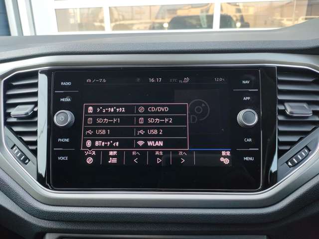 フォルクスワーゲン Ｔ－ＲＯＣ ＴＤＩ スタイル デザイン パッケージ ディーゼルターボ R2年 (東北) 99