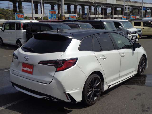 トヨタ カローラ　ツーリング １．８ ＷＸＢ R4年 (中国) 99