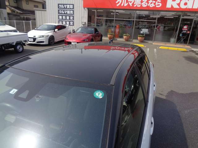 トヨタ カローラ　ツーリング １．８ ＷＸＢ R4年 (中国) 99