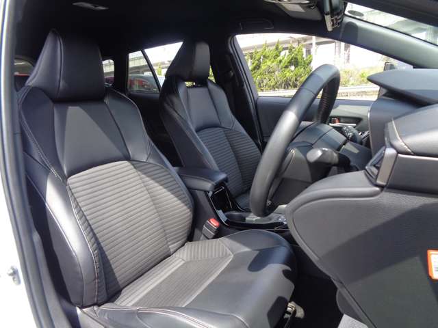 トヨタ カローラ　ツーリング １．８ ＷＸＢ R4年 (中国) 99