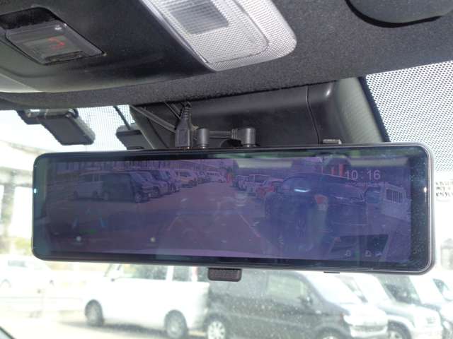 トヨタ カローラ　ツーリング １．８ ＷＸＢ R4年 (中国) 99