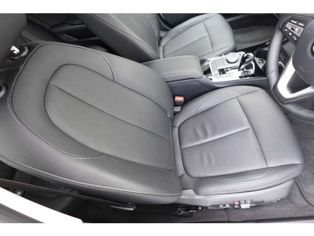 ＢＭＷ １シリーズ １１８Ｄ プレイ ディーゼルターボ R6年 (近畿) 99