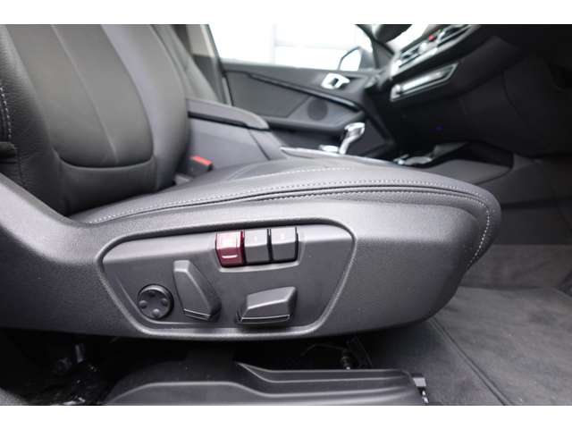 ＢＭＷ １シリーズ １１８Ｄ プレイ ディーゼルターボ R6年 (近畿) 99