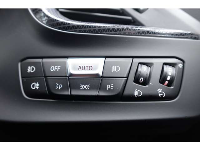 ＢＭＷ １シリーズ １１８Ｄ プレイ ディーゼルターボ R6年 (近畿) 99