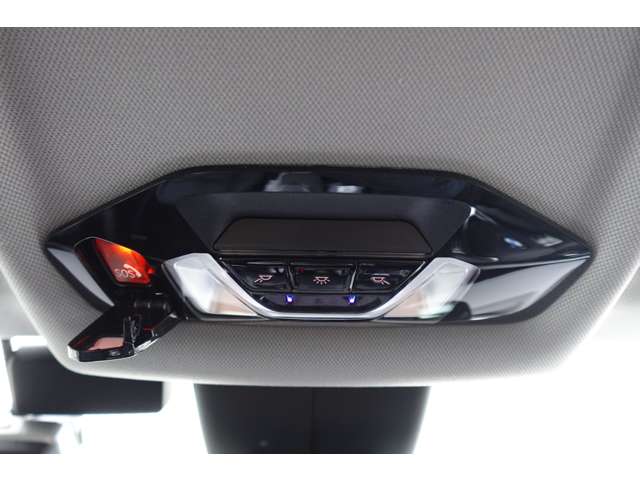 ＢＭＷ １シリーズ １１８Ｄ プレイ ディーゼルターボ R6年 (近畿) 99