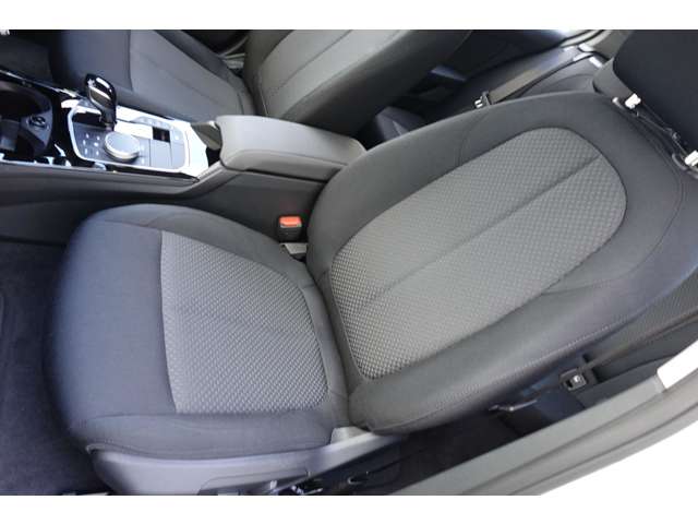 ＢＭＷ １シリーズ １１８Ｄ プレイ ディーゼルターボ R6年 (近畿) 99