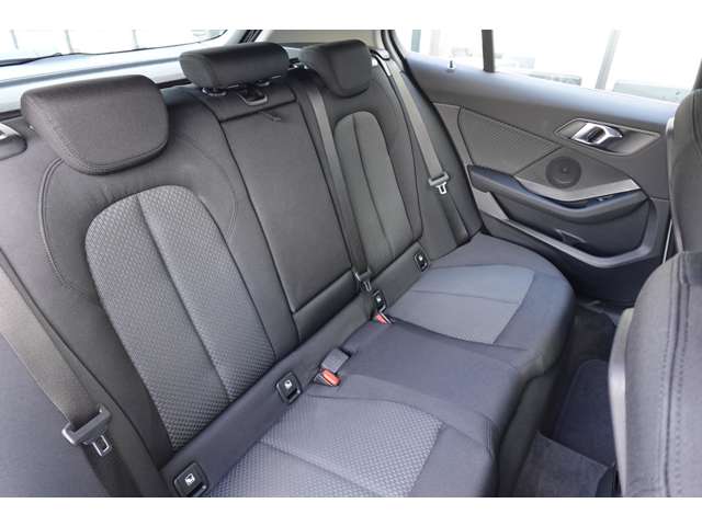 ＢＭＷ １シリーズ １１８Ｄ プレイ ディーゼルターボ R6年 (近畿) 99