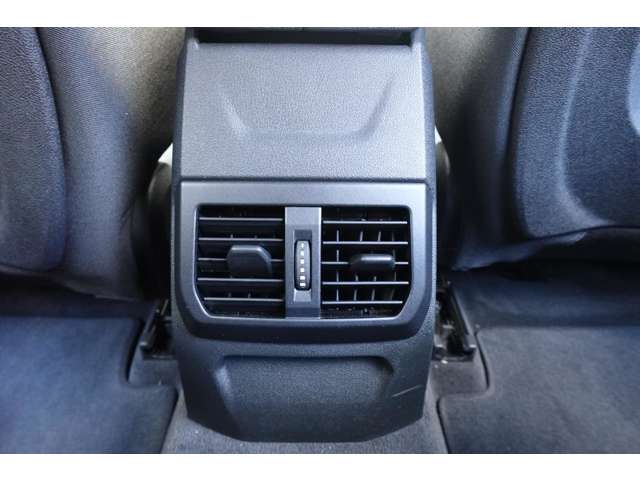 ＢＭＷ １シリーズ １１８Ｄ プレイ ディーゼルターボ R6年 (近畿) 99