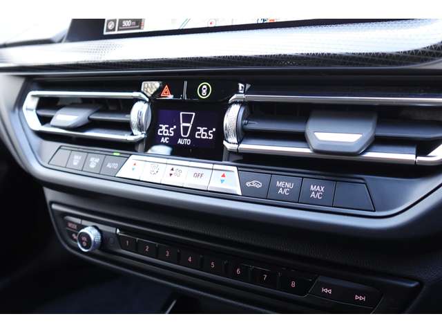 ＢＭＷ １シリーズ １１８Ｄ プレイ ディーゼルターボ R6年 (近畿) 99