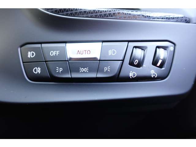 ＢＭＷ １シリーズ １１８Ｄ プレイ ディーゼルターボ R6年 (近畿) 99