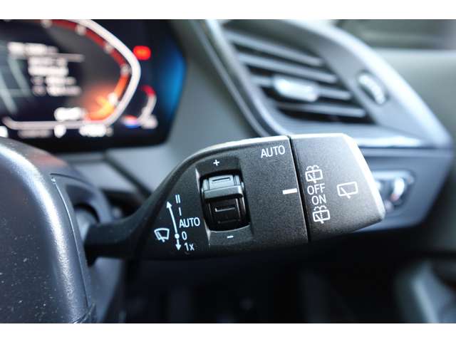 ＢＭＷ １シリーズ １１８Ｄ プレイ ディーゼルターボ R6年 (近畿) 99