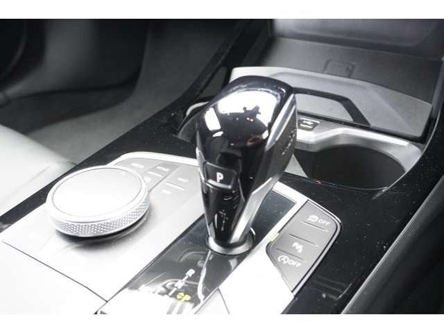 ＢＭＷ １シリーズ １１８Ｄ プレイ ディーゼルターボ R6年 (近畿) 99