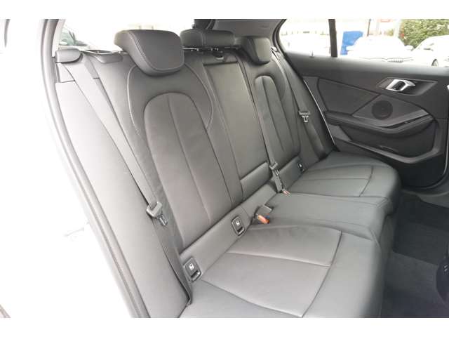 ＢＭＷ １シリーズ １１８Ｄ プレイ ディーゼルターボ R6年 (近畿) 99