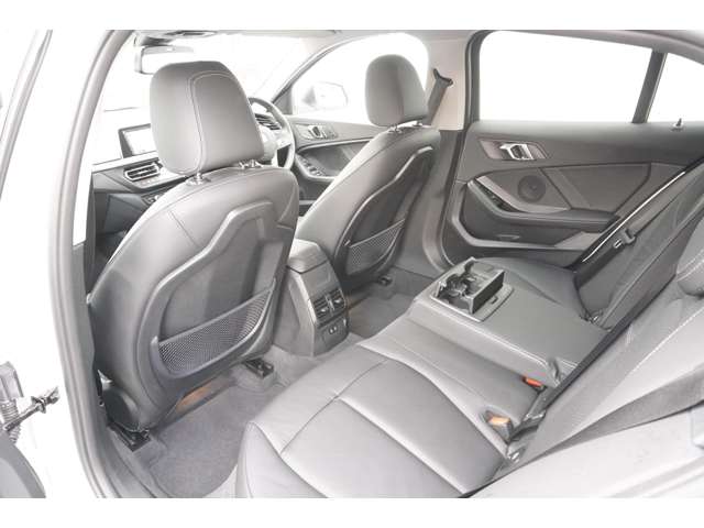 ＢＭＷ １シリーズ １１８Ｄ プレイ ディーゼルターボ R6年 (近畿) 99