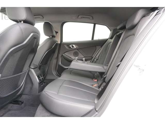 ＢＭＷ １シリーズ １１８Ｄ プレイ ディーゼルターボ R6年 (近畿) 99