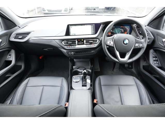 ＢＭＷ １シリーズ １１８Ｄ プレイ ディーゼルターボ R6年 (近畿) 99