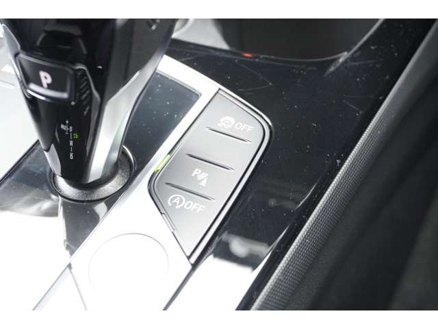 ＢＭＷ １シリーズ １１８Ｄ プレイ ディーゼルターボ R6年 (近畿) 99