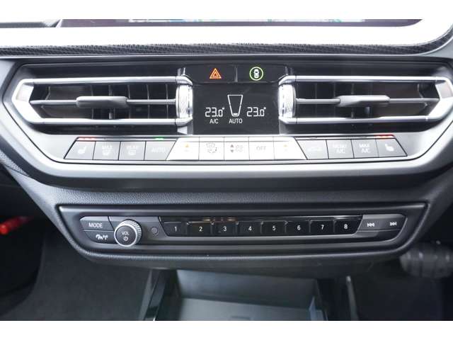 ＢＭＷ １シリーズ １１８Ｄ プレイ ディーゼルターボ R6年 (近畿) 99