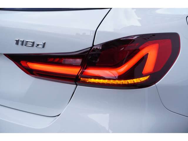 ＢＭＷ １シリーズ １１８Ｄ プレイ ディーゼルターボ R6年 (近畿) 99