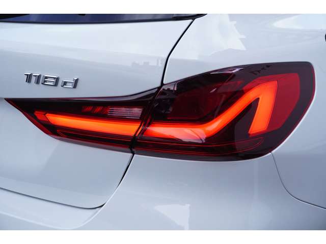 ＢＭＷ １シリーズ １１８Ｄ プレイ ディーゼルターボ R6年 (近畿) 99