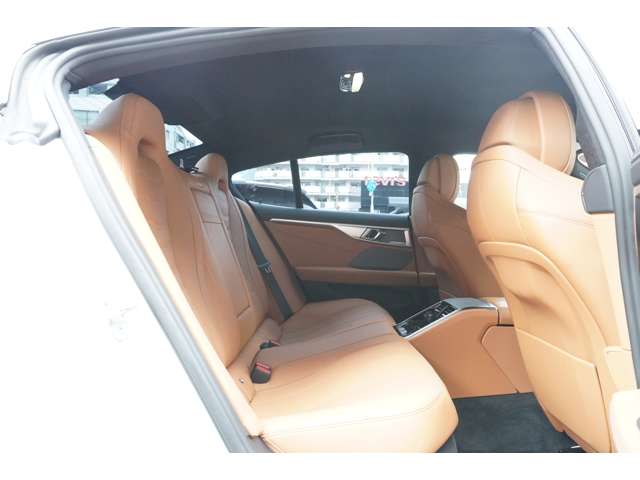 ＢＭＷ ８シリーズ ８４０Ｄ Ｘドライブ Ｍスポーツ ディーゼルターボ ４ＷＤ R3年 (近畿) 99