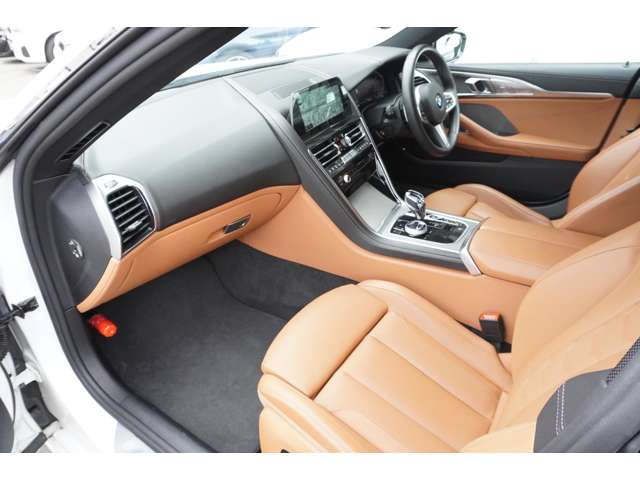 ＢＭＷ ８シリーズ ８４０Ｄ Ｘドライブ Ｍスポーツ ディーゼルターボ ４ＷＤ R3年 (近畿) 99