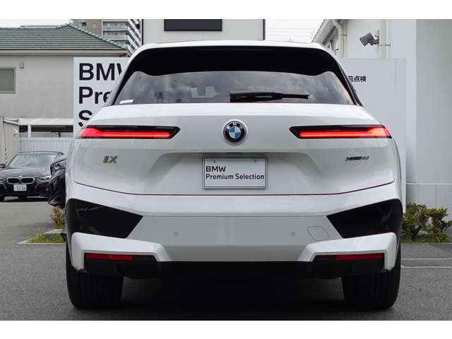 ＢＭＷ ｉＸ Ｘドライブ５０ ４ＷＤ R5年 (近畿) 99